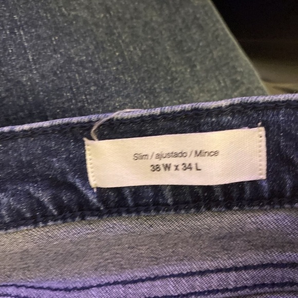 Good Threads Size 38x34 Slim Fit Dark Wash Jeans - EUC - Picture 4 of 4